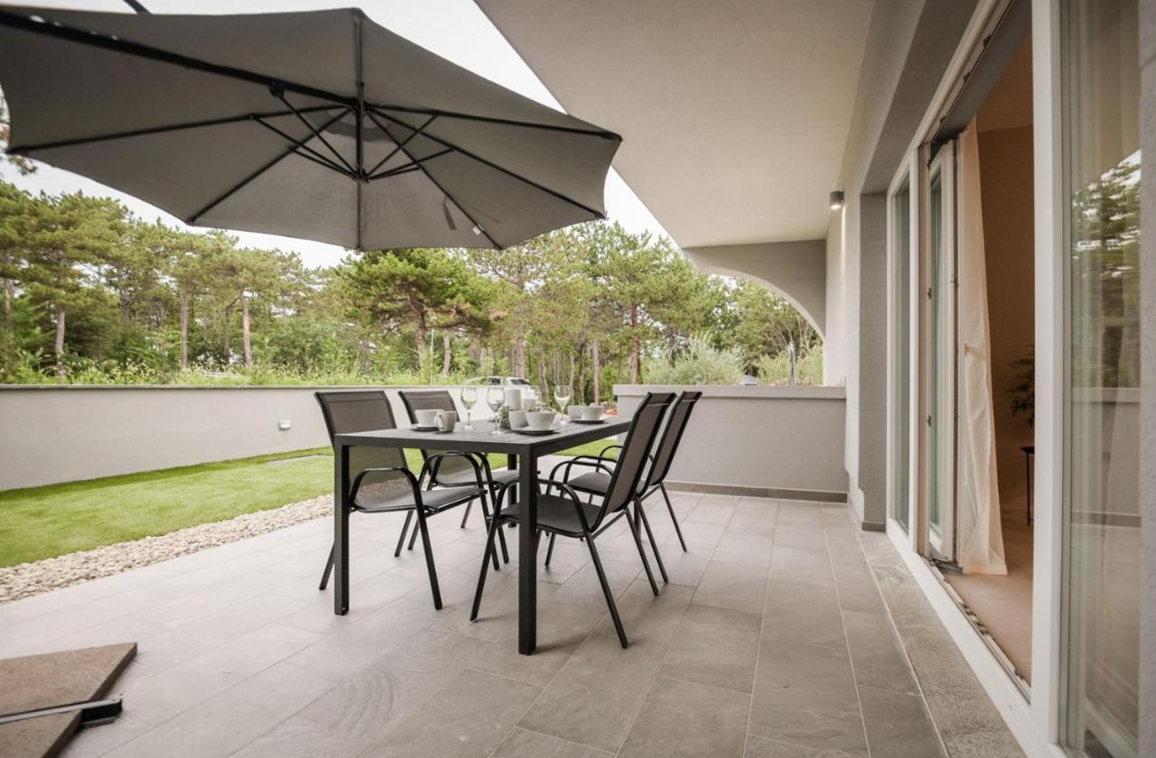 Luxury Apartments Villa Lacrima Šilo 外观 照片