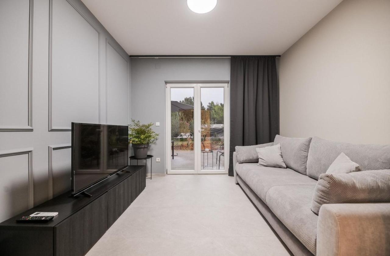 Luxury Apartments Villa Lacrima Šilo 外观 照片